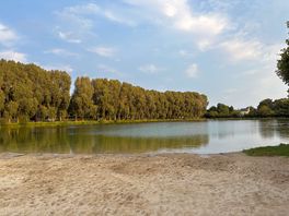 A small sandy beach