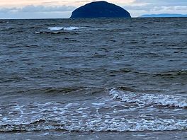 Girvan beach
