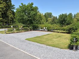 Hardstanding pitch