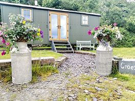 Welcome to the hut
