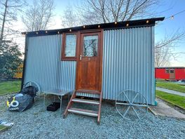 Shepherd’s hut