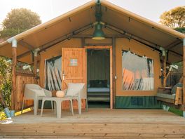 Safari tent decking