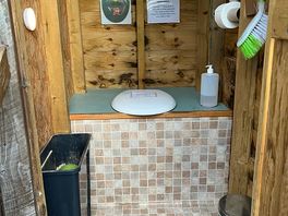 The toilet was clean, comfortable and well looked after