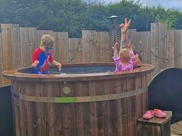 Hot tub