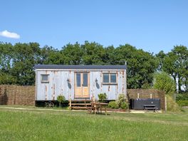 Honey Bee shepherd's hut