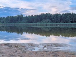 Beautiful reflections so disappointing no swimming allowed