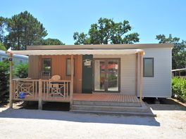 Porch area