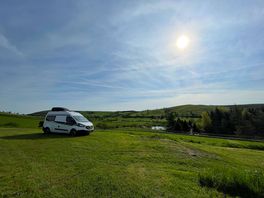 Quiet site with freedom to pitch up where you like