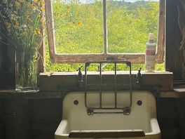 Toilet block