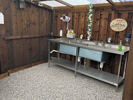 Washing up facilities