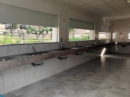 Dish washing areas