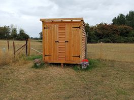 Toilet pod