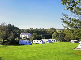 Grass and hardstanding pitches available