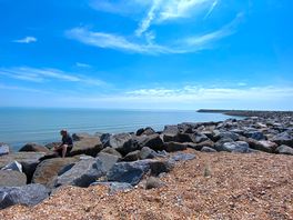 Eastbourne just past the harbour. you can cycle there from the campsite.