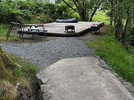 Private deck pitch