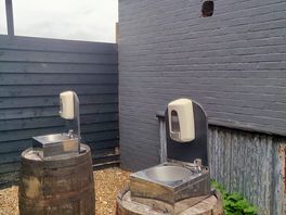 No hand drying facilities