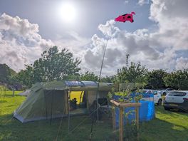 Sun, peace and a bbq, what's not to love. great campsite, we'll be back.
