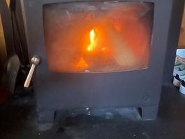 Log burner