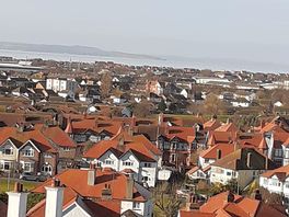 Overlooking llandud