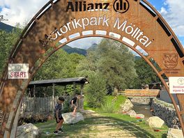 Challenge your balance in the motorik park on site.