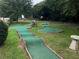 Mini golf only £3.50 at time of writing
