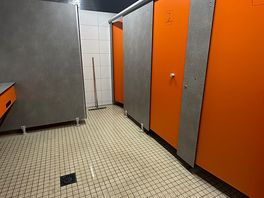 Female toilet block