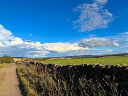 Walk to derwent reservoir