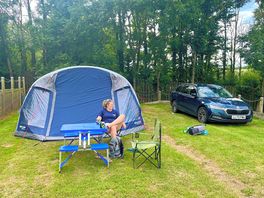 Lovely pitch other than the noisy birds in the trees every 5am!