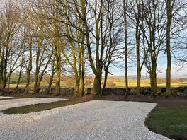 Non-electric gravel pitch