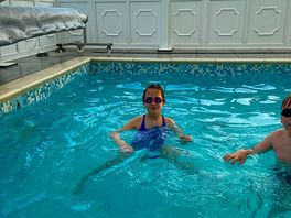 Indoor swimming pool, 1.1m depth, warm water, perfect for children
