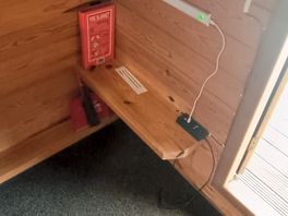 Little shelf with a usb line to charge your phones
