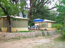 Canvas bungalow