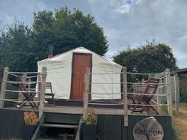 Falcon yurt