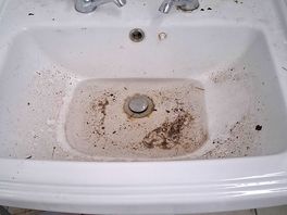Dirty sink