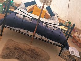 Cosy bed