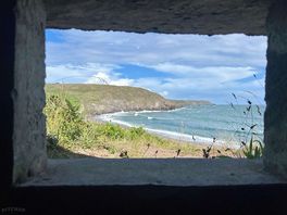 Kennack sands. up the steps and there’s a view of the other side. took this pic in a little shelter