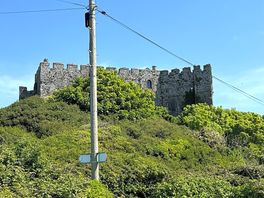 Manorbier castle