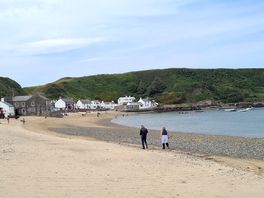 Morfa nefyn beach