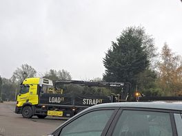 7:30am and it was their for nearly 1 hour