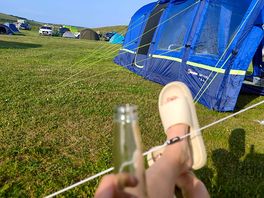 Pitch tent