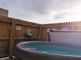 Hot tub