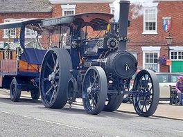 Traction engine in market bosworth