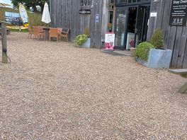 The hub where you can get cake and drinks snack etc