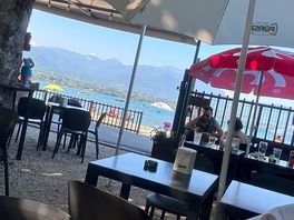 Bar aan het strand