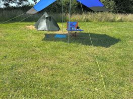 It was a very hot day so the tarp came in handy