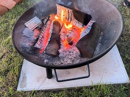 Fire pit and barbecue provided for toasted marshmallows