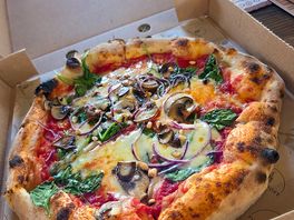 Delicious pizza!
