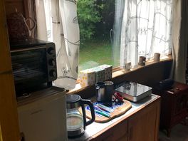 Everything you need to cook- including a fridge.