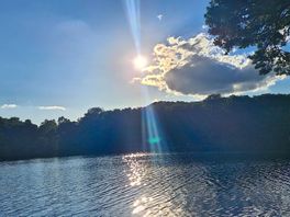 Pearl lake