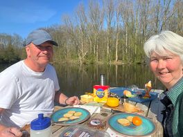 Cheeseand biscuits by riverside pitch